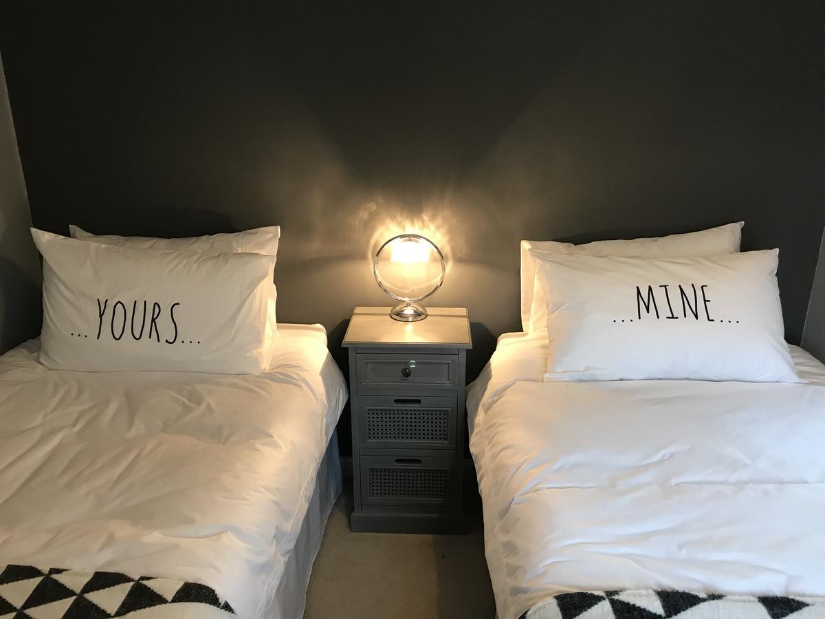 Cotswolds Townhouse Guest house *